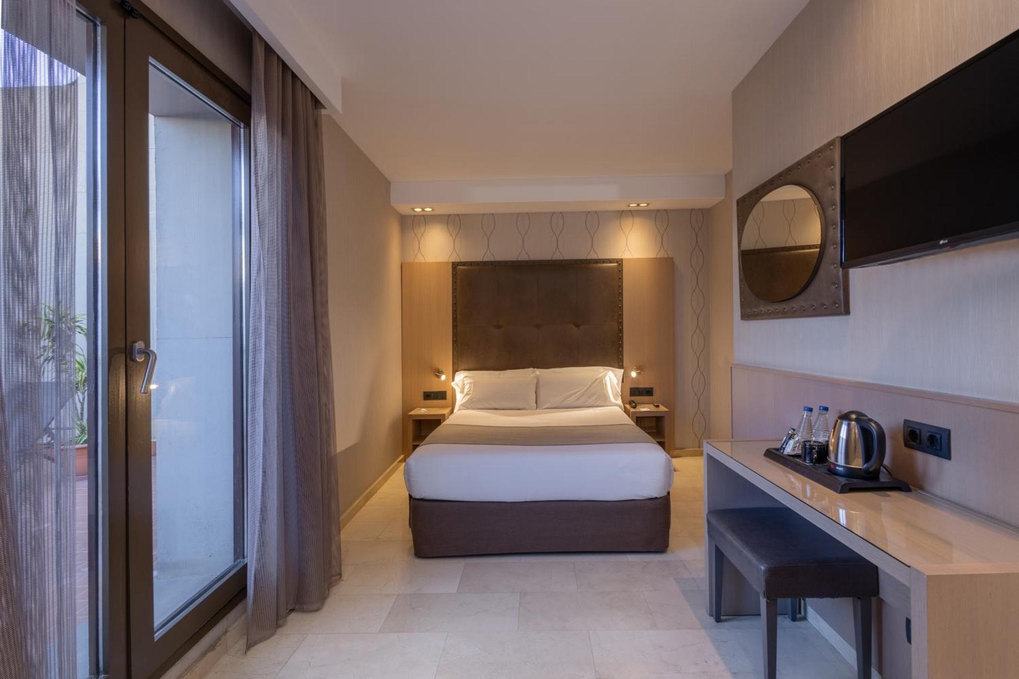 Gran Hotel Barcino Barcelona Luaran gambar